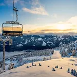 In Near Spieljoch Cable Car Apartman *